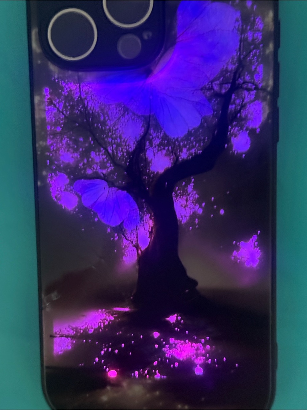 Apple iPhone Pro Max 16 Case in Black with Space Lock Screen. Changes Colors